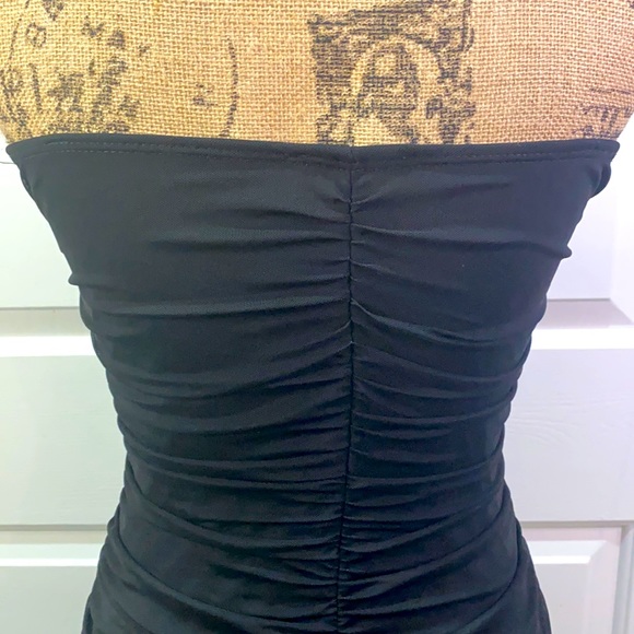 Day&Night strapless black dress - Picture 4 of 5